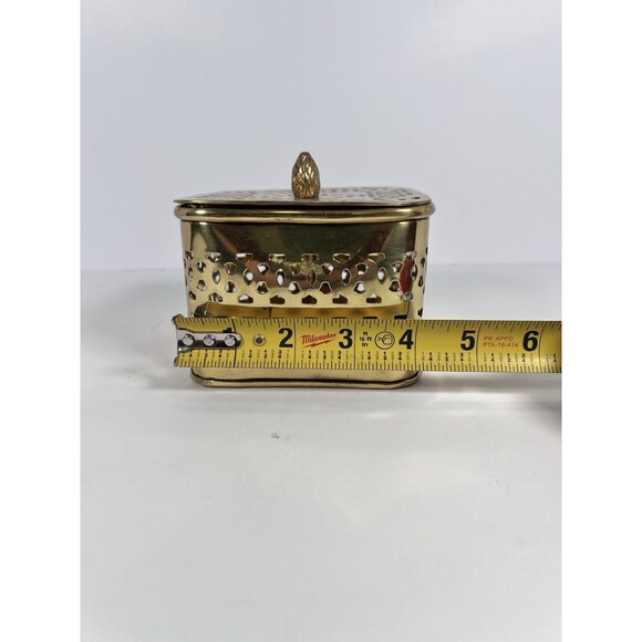 Brass Oriental Cricket Box Cage Pierced Cut‎ Out Metal Art 3.5”X 4” Trinket Box - Picture 8 of 8